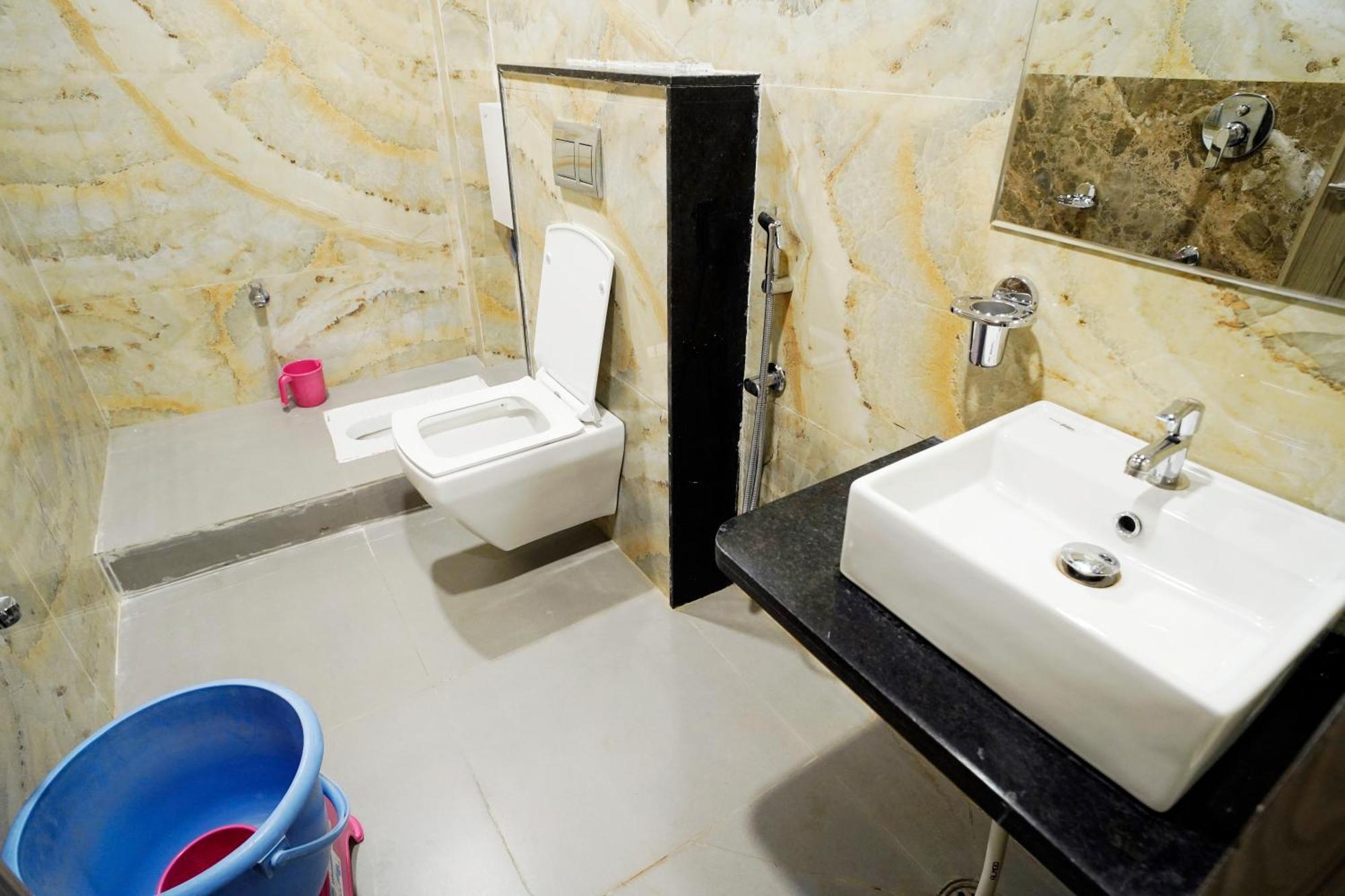 Hotel New Sundaram 150 Mtrs From Dargah Ajmer Exterior photo